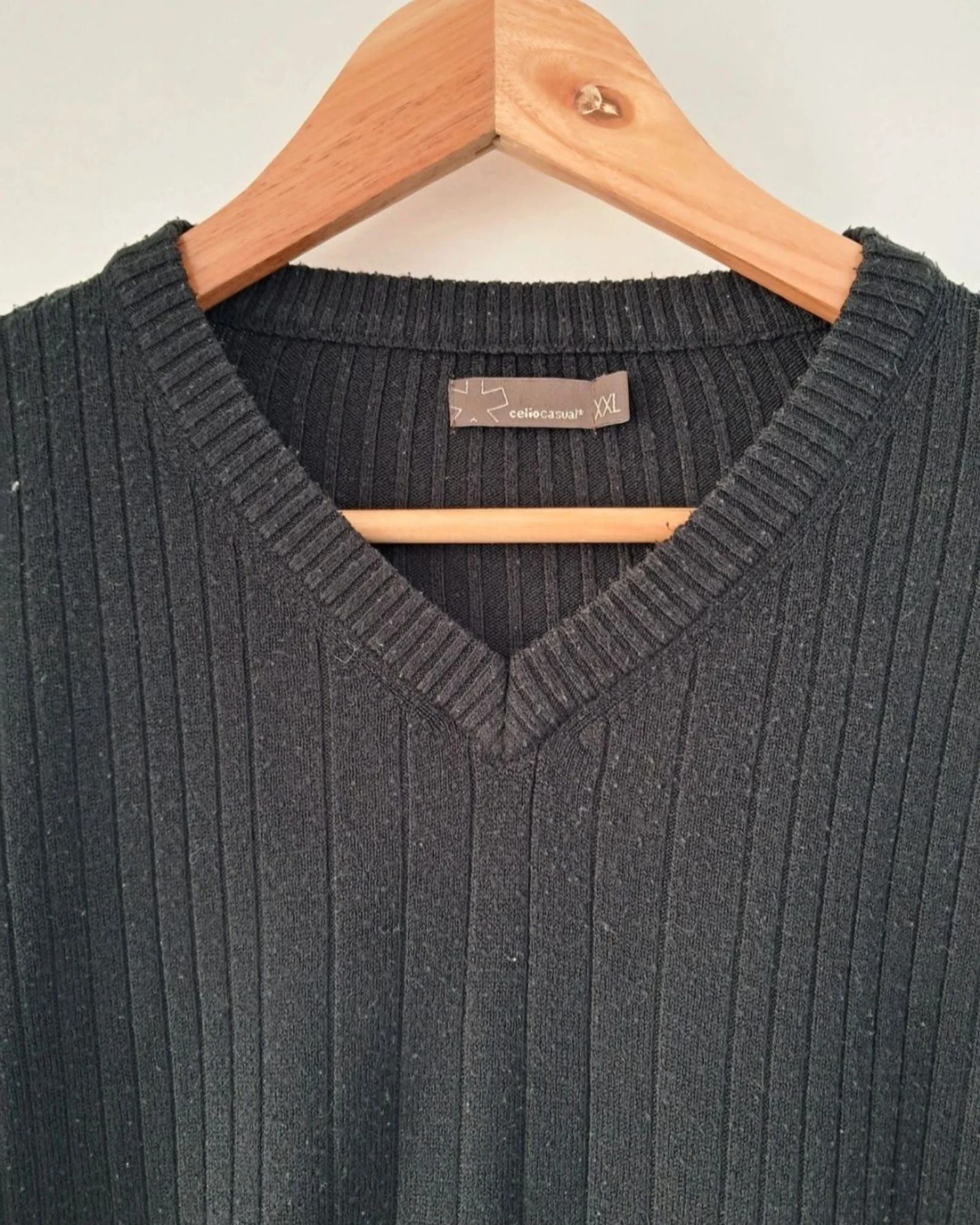 Black plain sweater size XXL – photo 2